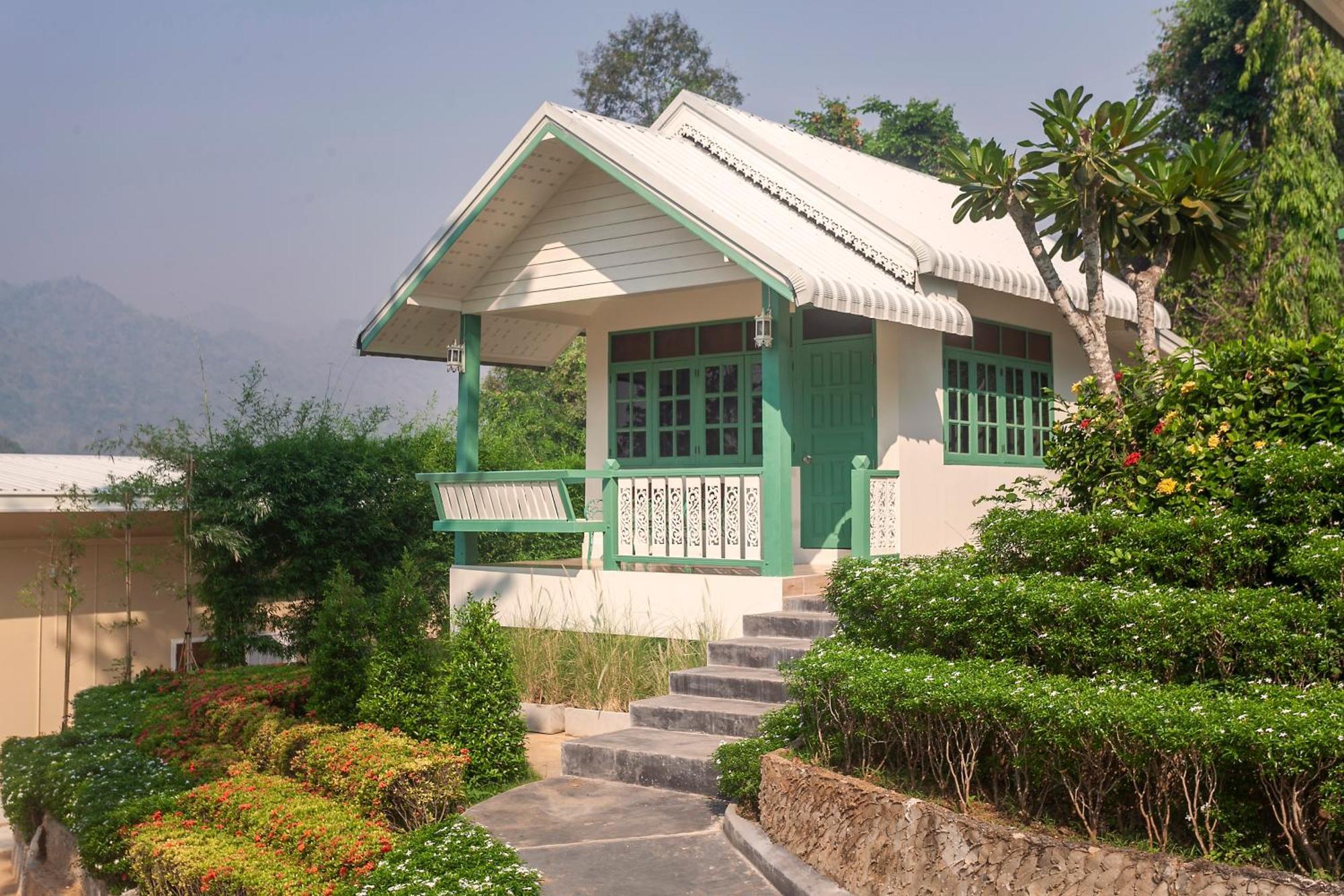 Baanpufa Resort Sai Yok Bagian luar foto